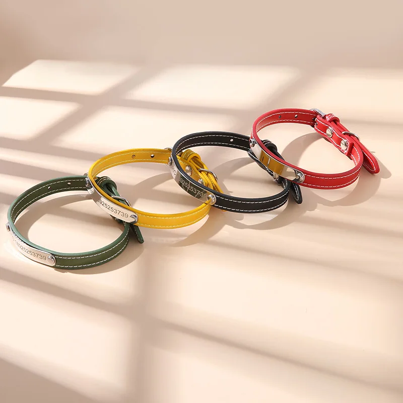 Кожаный ошейник для собак персонализированный аксессуар с именной биркой разные