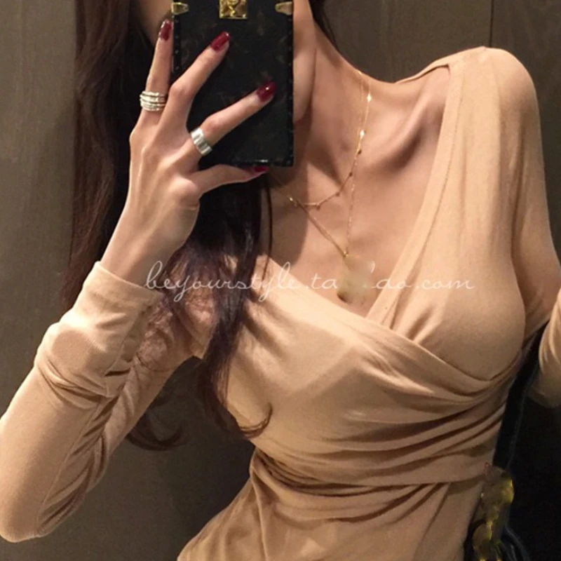 Новая весенняя Сексуальная футболка Женская эластичная летняя женская одежда