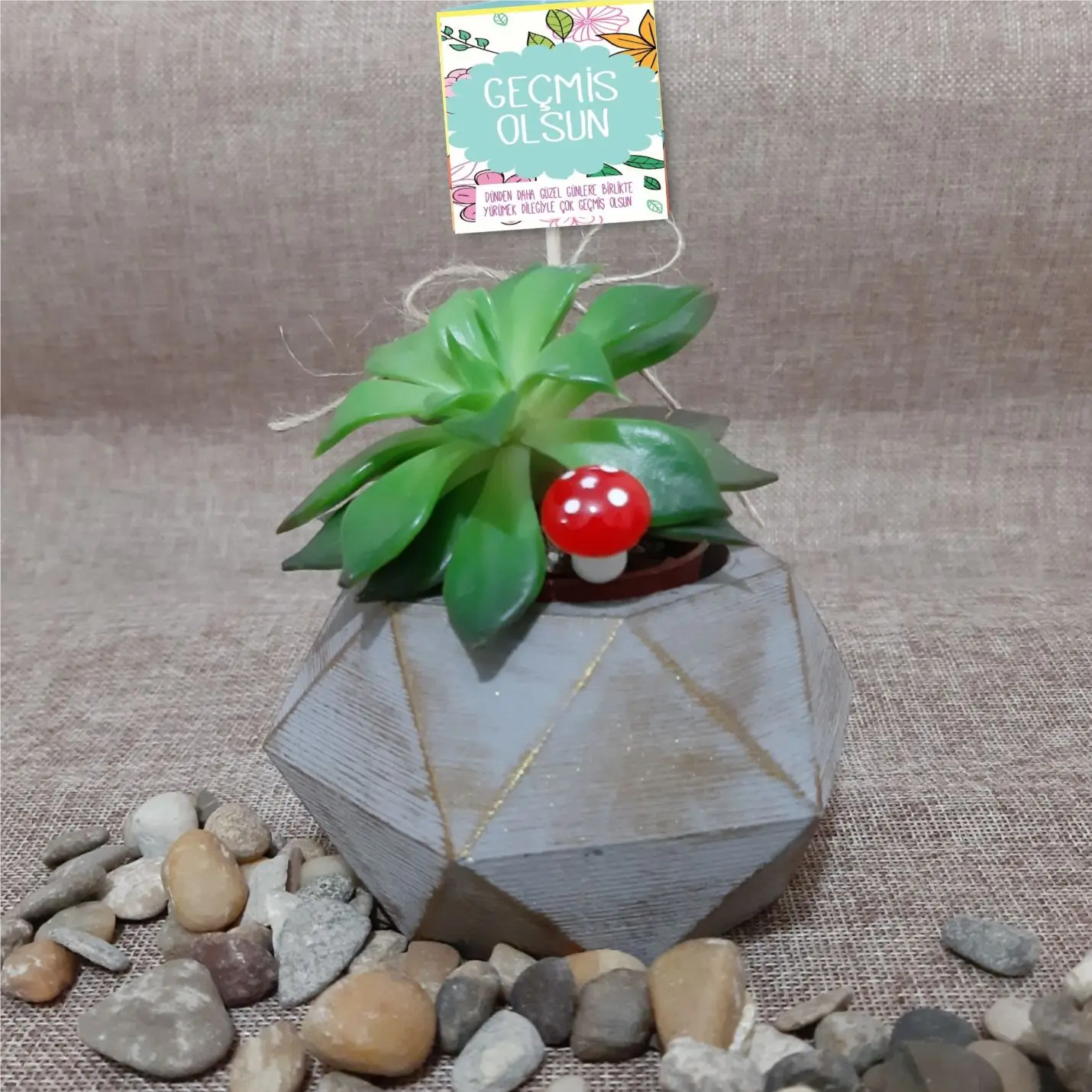 

Handmade Polygon Concrete Pot-Retro-03