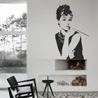 Виниловая наклейка на стену Одри Хепберн, художественная Наклейка На Завтрак у Тиффани для вашей спальни, гостиной, современный декор, наклейка на стену 4474