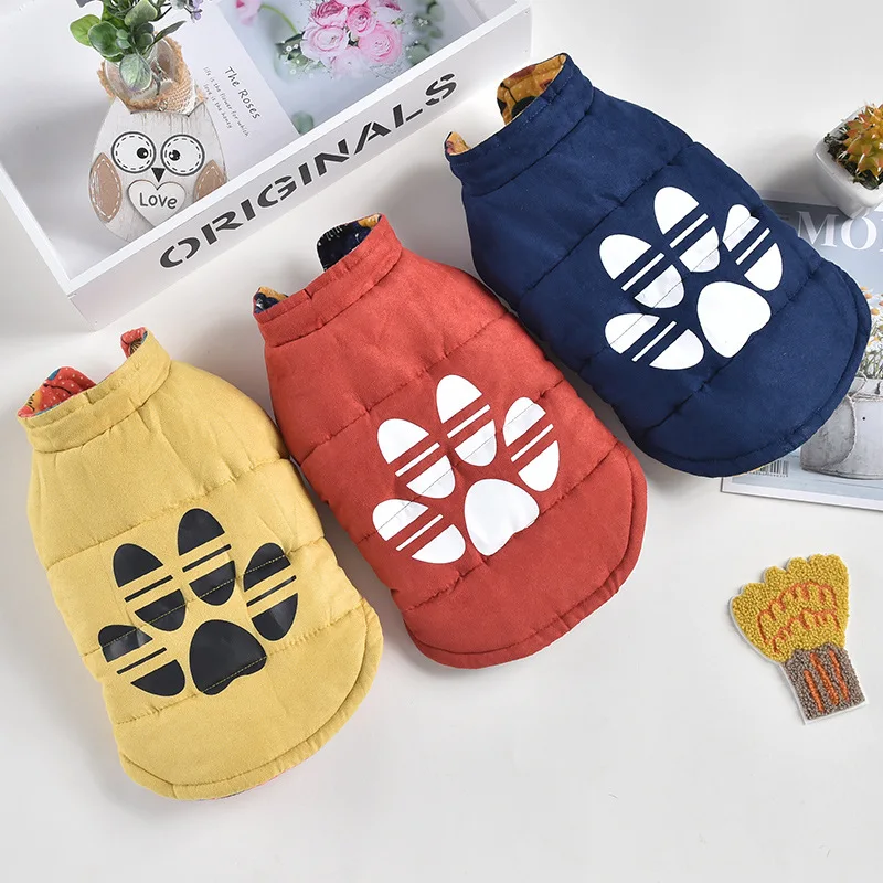 Одежда для собак разных цветов на осень и зиму одежда щенки с принтом в виде лап