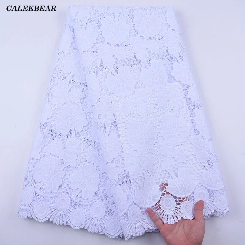 2020 Высококачественная африканская кружевная ткань нигерийский свадебный шнурок, белое гипюровое кружево для вечерних платьев S2019.