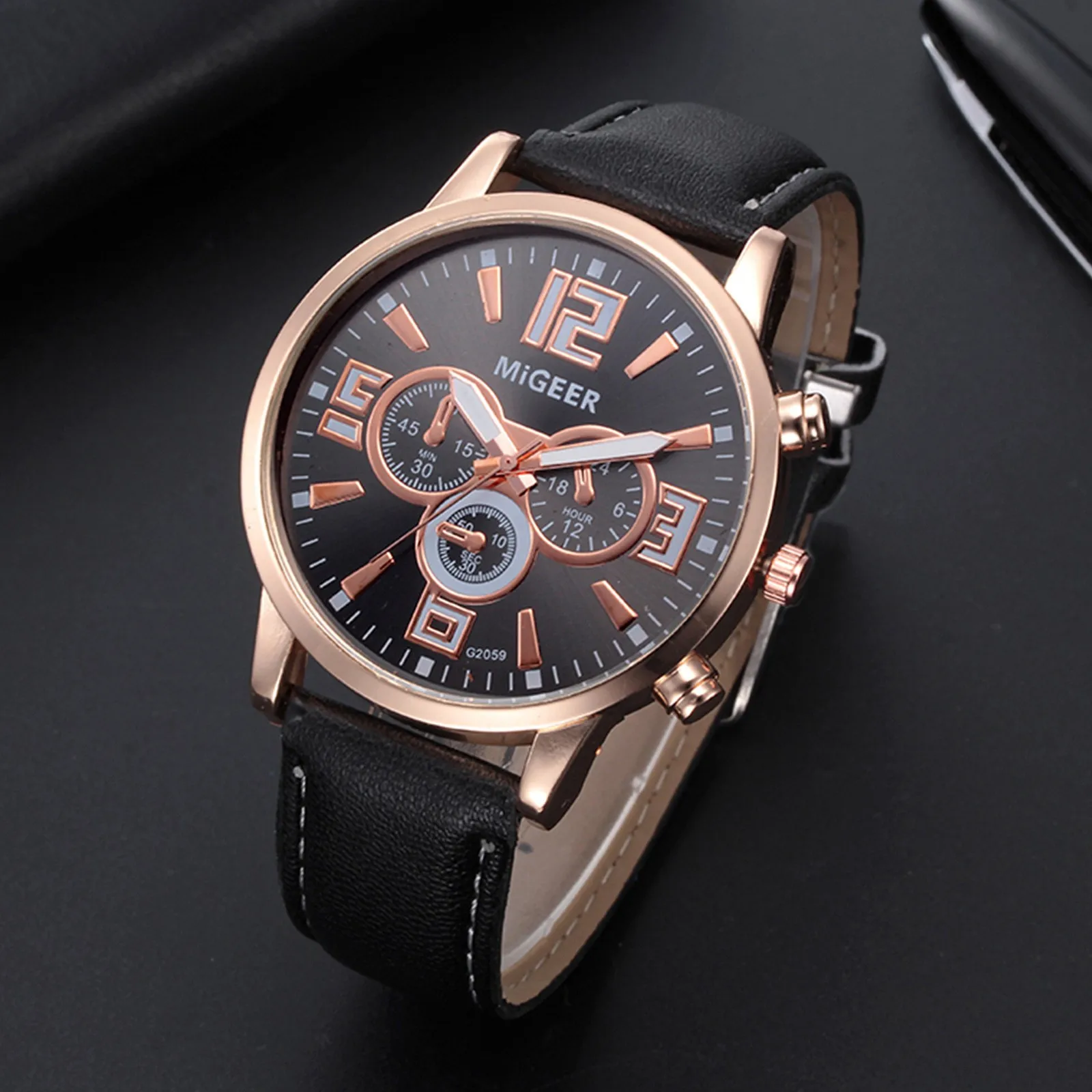 

Sleek Minimalist Fashion With Strap Dial Men's Quartz Watch Gift Watch Selected leather strap clock reloj digital hombre F5