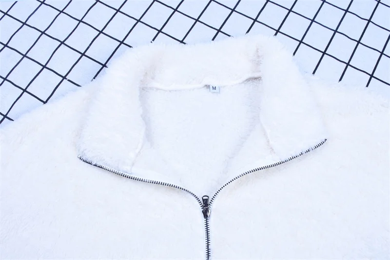 

2021 long sleeve zipper pocket patchwork Faux lambswool crop tops autumn winter 1960s women streetwear solid coat jacket C24