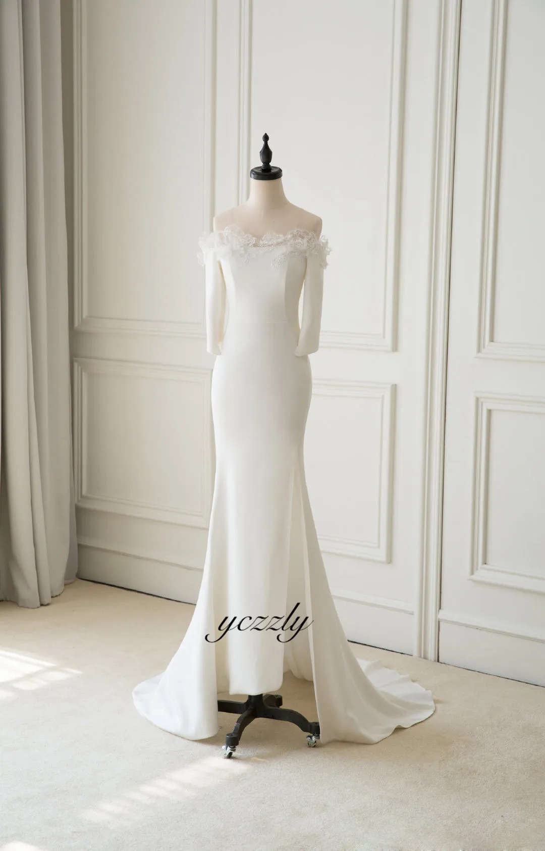 

Vestidos De Novia Simple Off-shoulder Appliques Mermaid Wedding Dresses With Long Sleeves Plus Size Satin Bridal Dresses Y30