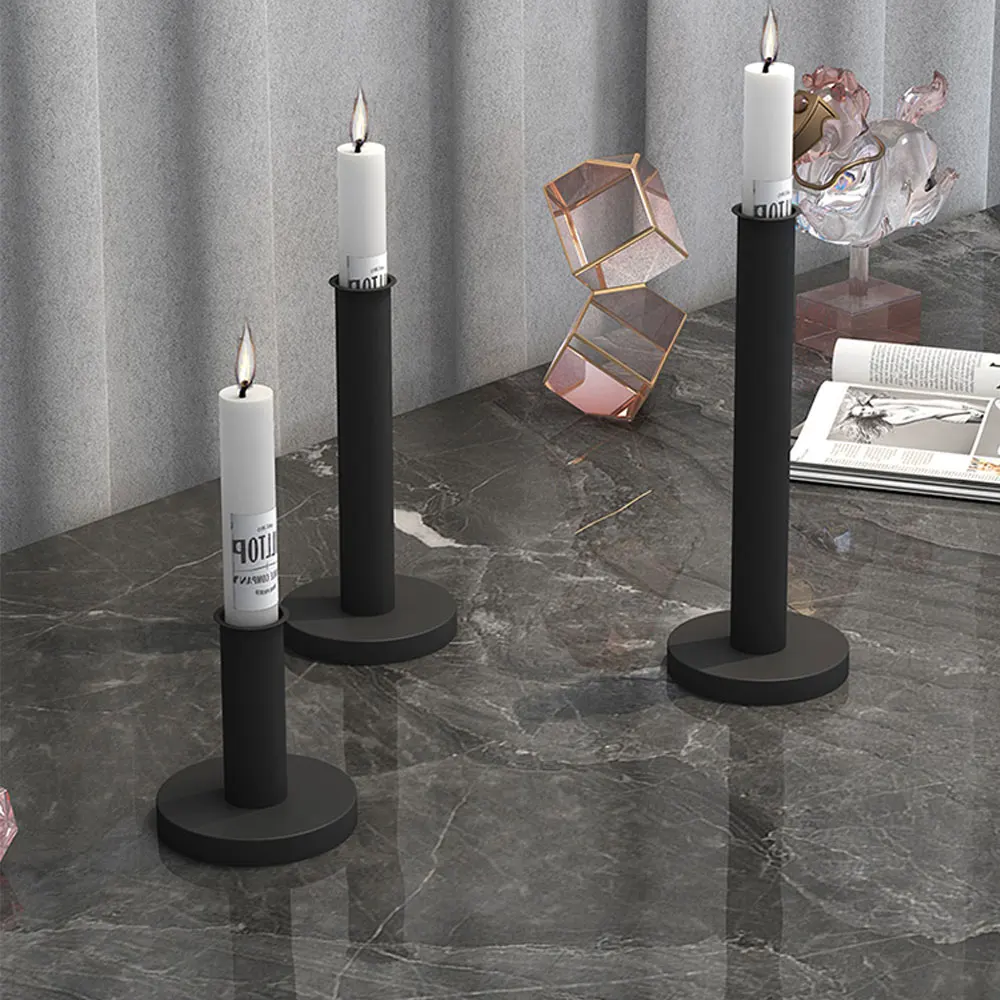 

Nordic Style Wrought Iron Candlestick Geometric Candle Holder Wedding Festival Decor Home Dinner Table Decoration Candle Shelf