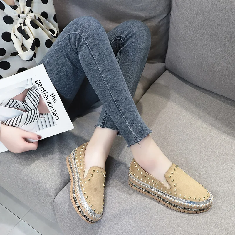 

Shoes Woman 2021 Clogs Platform Casual Female Sneakers Round Toe Rivets Studs Modis Shallow Mouth Autumn Crystal Flats New Creep