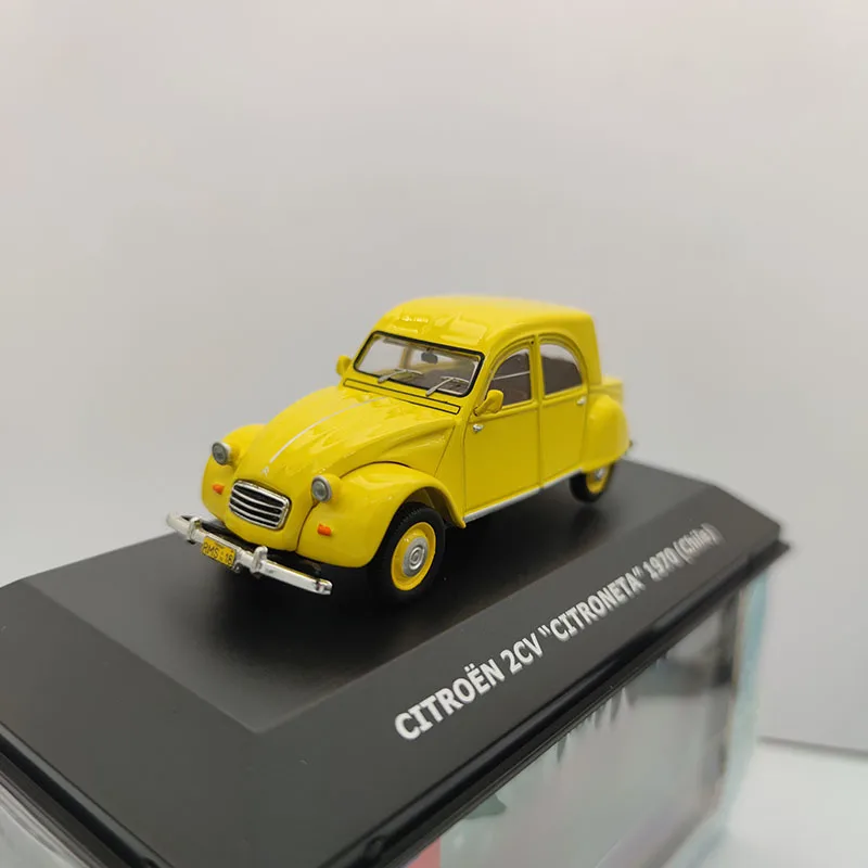 

IXO 1:43 Citroen 2CV Citroneta 1970 Chilean car model collection