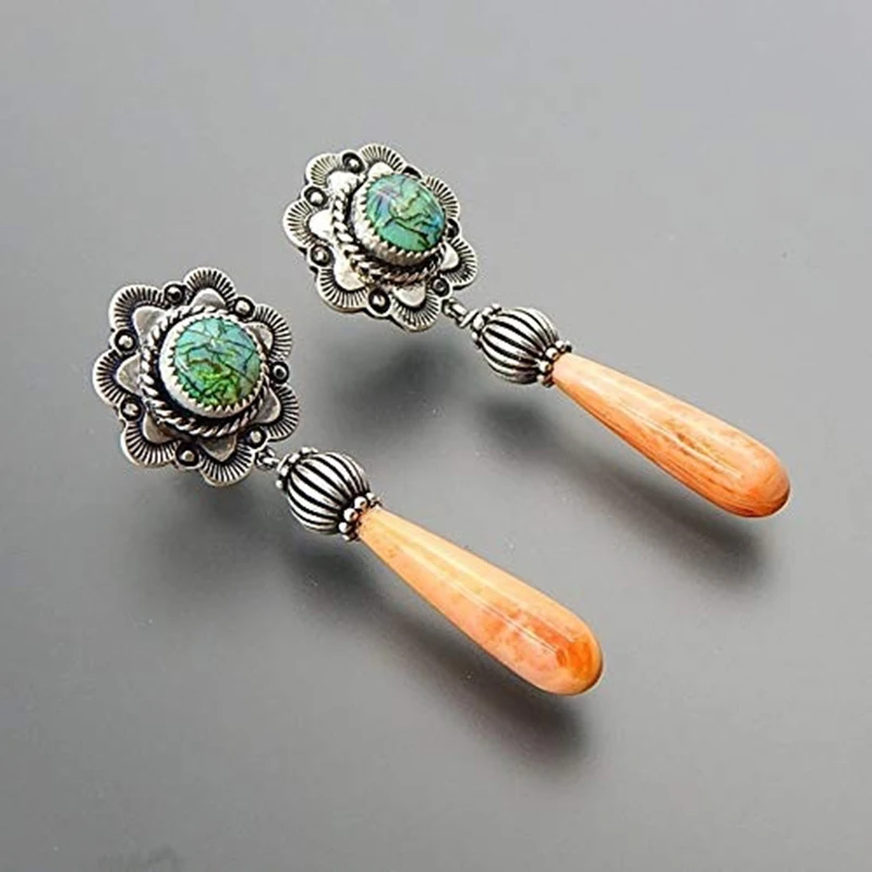 

Retro Style Archaic Color Boho Earring Green Resin Flower Long Drop Earrings For Women Earbob Fine Vintage Jewelry 2020 03D494