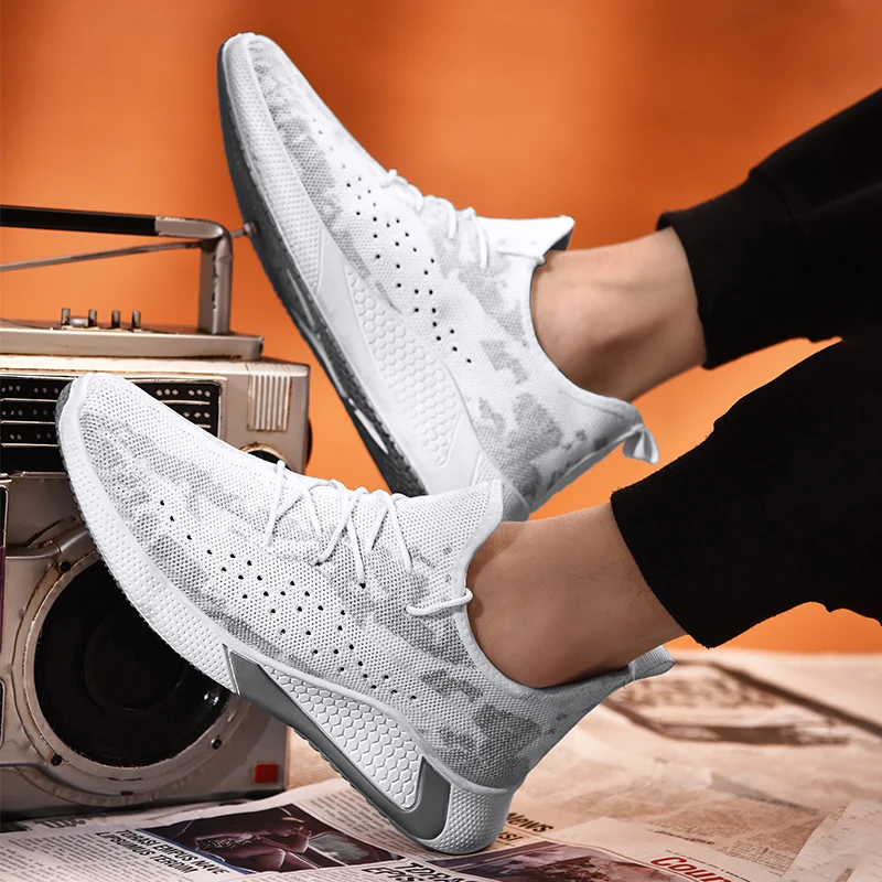 2020 уличные мужские спортивные легкие кроссовки для бега Новое поступление