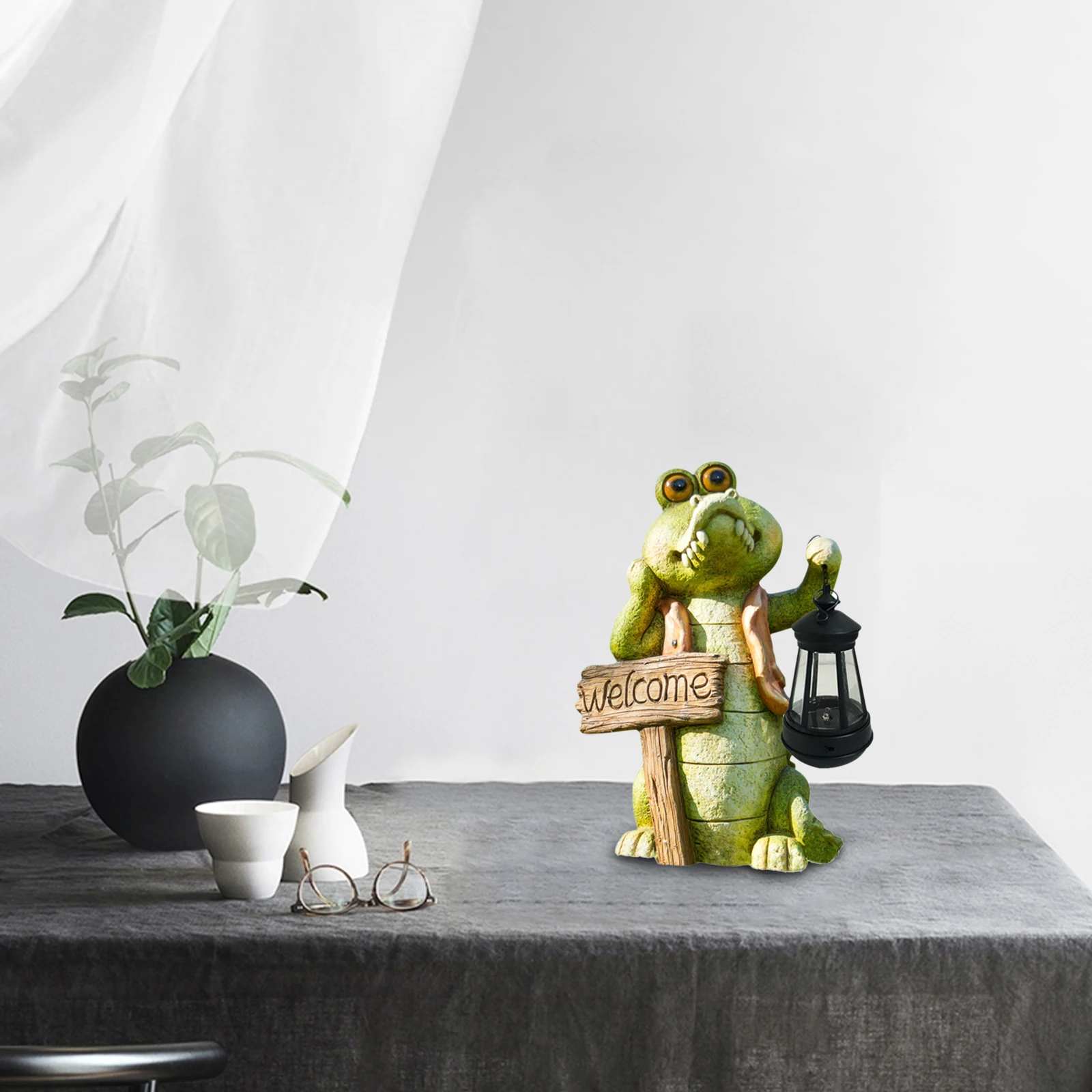 Солнечная лампа типа Аллигатор для украшения сада | Дом и сад