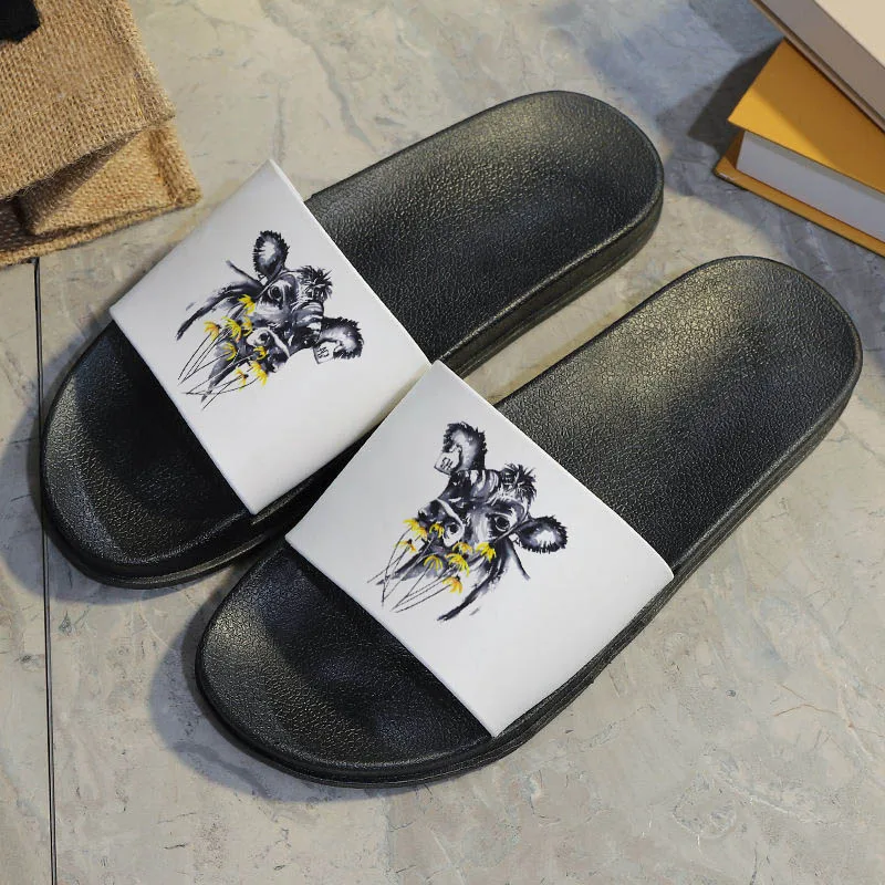 

Cartoon Slippers Beach Slippers Open Toe Indoor Home Women Slides Beautiful Slippers Lovely Cow wearing a wreath Slippers Mujer