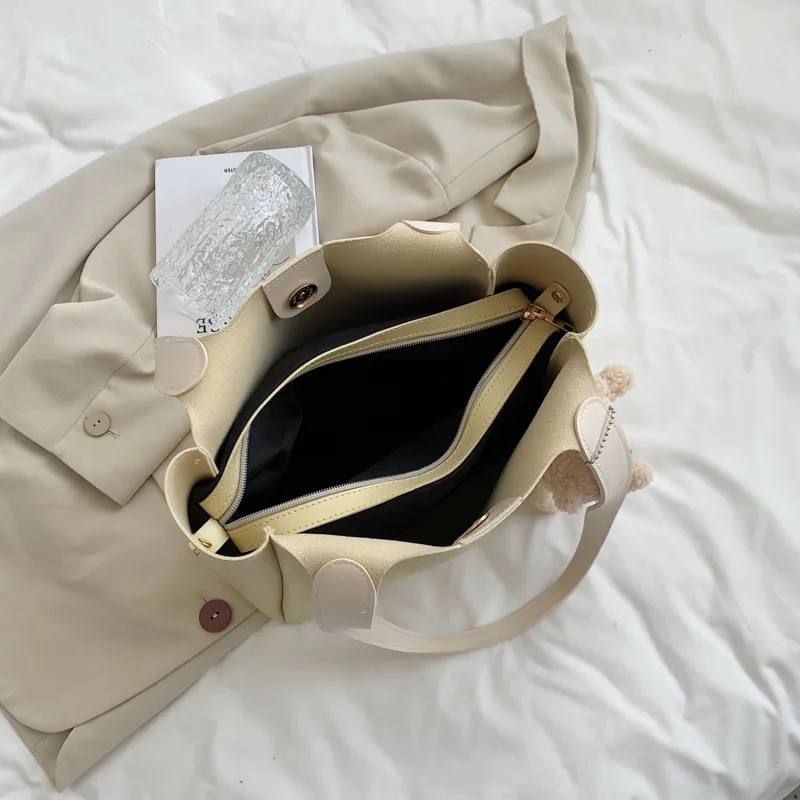 

Women Handbags Women Soft PU Leather Fashion Bag Female Middle Capacity Tote Bag High Quality Ladies Shopper Shoulder Bag