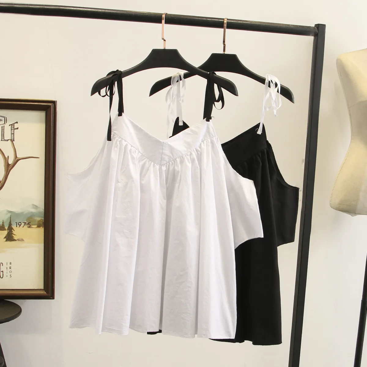 Летние женские блузки размера плюс Модные свободные топы с открытыми плечами и