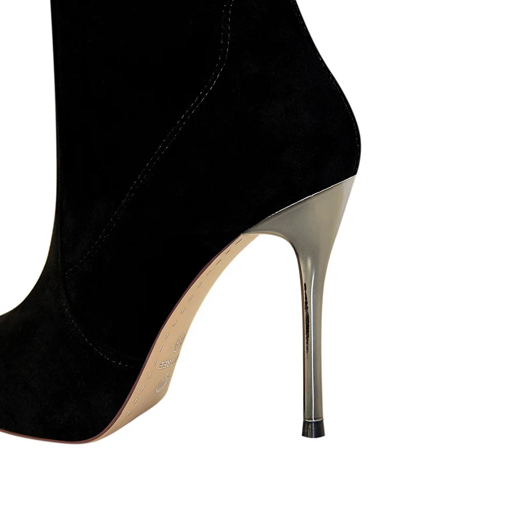 Высокие сапоги женские очень высокие замшевые до колена в европейском и