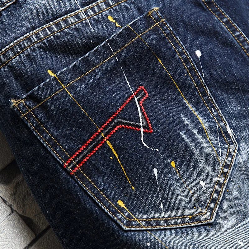 

AIRGRACIAS Summer Men's Denim Shorts Broken Holes Spray Paint Fashion Street Fashion Clothing Brand Denim Youth Five-Point Pants