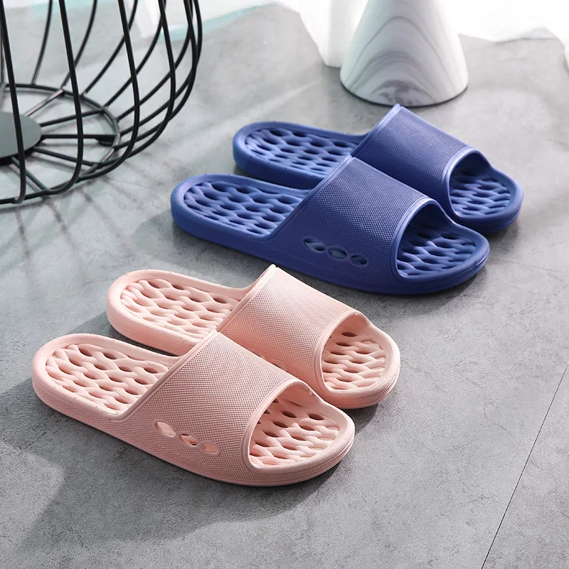 

New Hollow Unisex Home Slippers Four Seasons Indoor Floor Non-slip Slippers Couple Family Women Men Bathroom Bath Sandal Shoes
