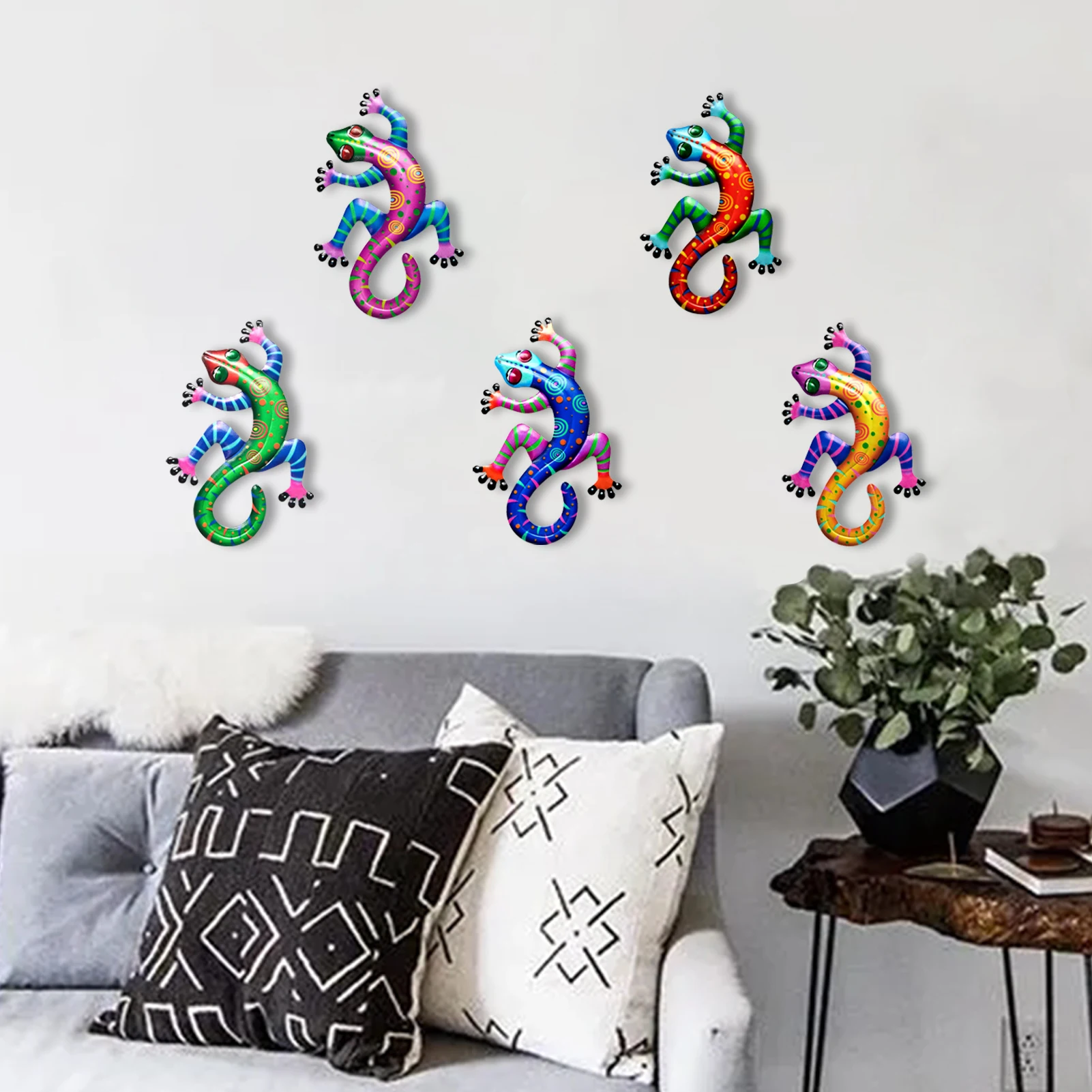 

5pcs Outdoor Garden Sculptures Hanging Lizard Art Indoor Office Home Gifts Backyard Ornament Wall Decor Metal Gecko Patio
