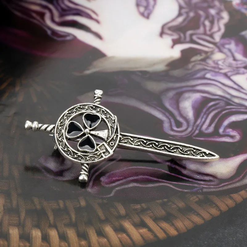 Модные ювелирные изделия из драгоценных камней в виде звеньев брошь креста