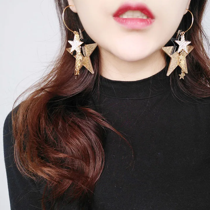 Новая модель увеличенные многотемпераментные блестящие серьги-кольца с