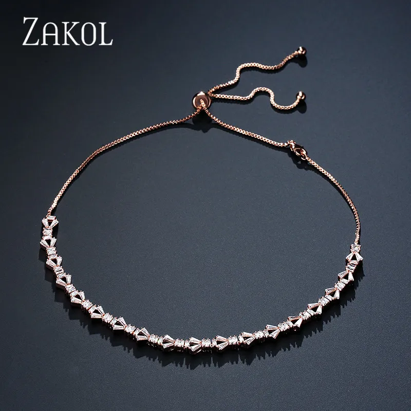 ZAKOL модное блестящее ожерелье-чокер с фианитами и цирконием/крутящийся момент для женщин, геометрическое Ювелирное Платье с регулируемой длиной FSNP2046