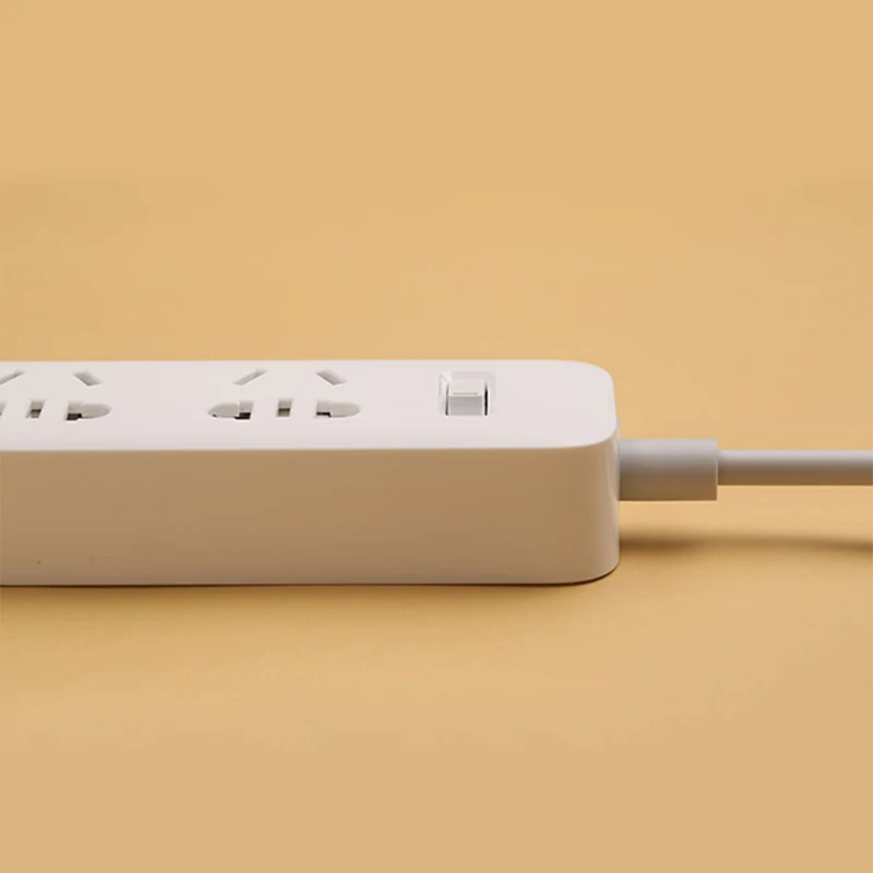 Удлинитель Xiaomi с 3 USB-разъемами 10 А 250 В 2500 Вт