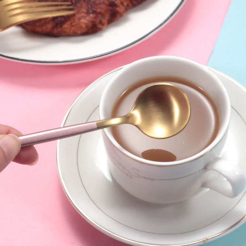 Нержавеющая сталь Золотой набор столовых приборов стейк Ножи вилка кофейная