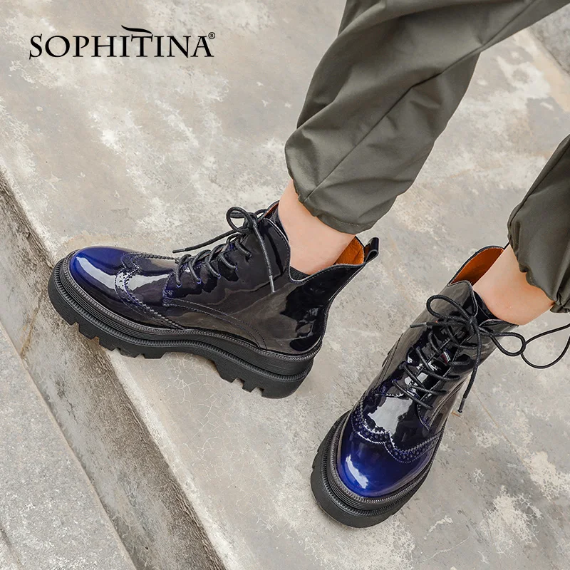 Online SOPHITINA Platform Sepatu Wanita Gradien Warna Paten Kulit Cross-Tied Boots Round Toe Mid Tumit Kasual Wanita Semata Kaki MO795