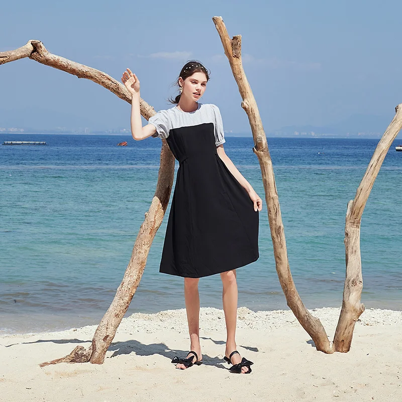 

SHZQ Waist Closing Dress Women's 2021 Summer Dress New Temperament Design Feeling Thin Short Sleeve Black Stitched A-line Skirt