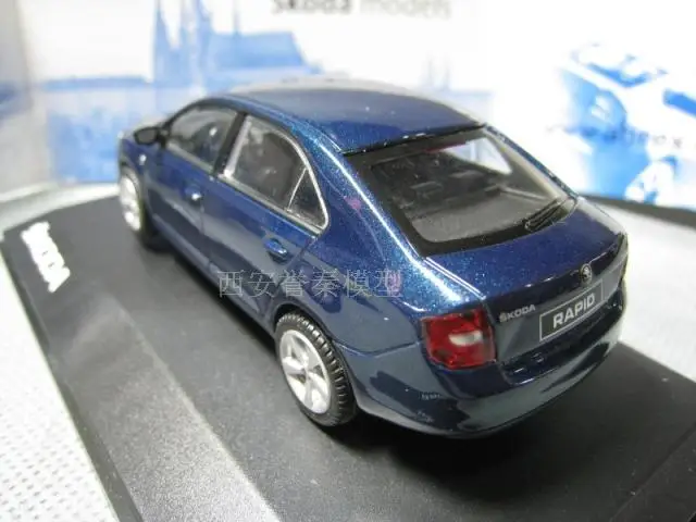ABREX 1/43 масштаб SKODA RAPLD литой металлический автомобиль модель игрушки для коллекции, подарок, дети