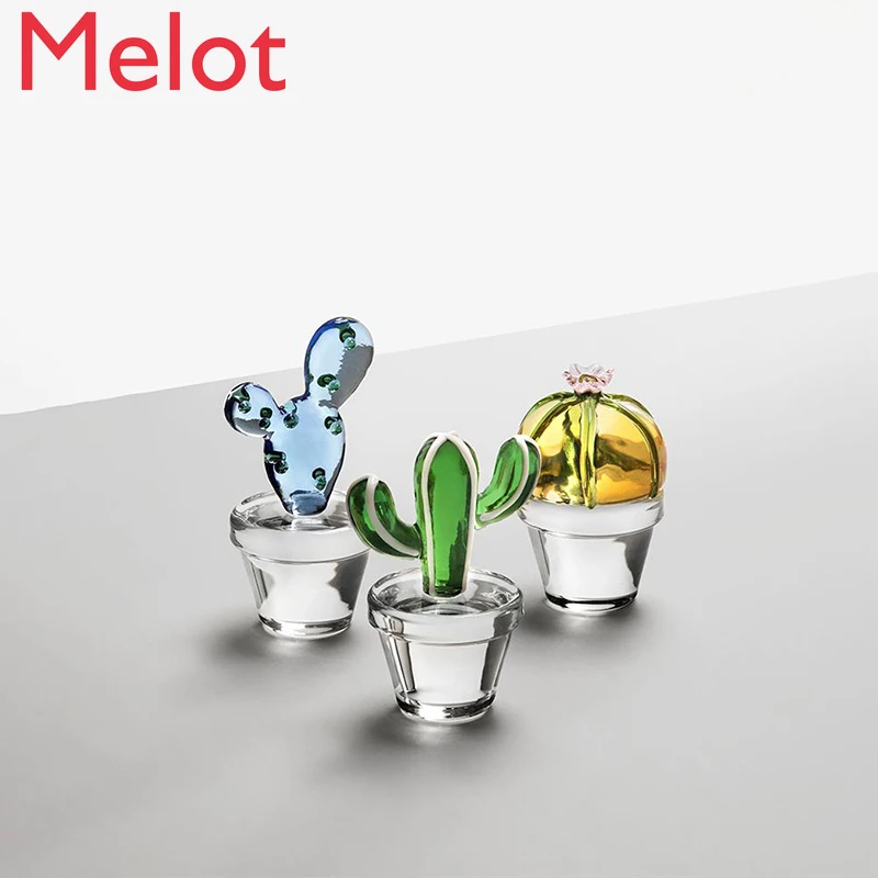 High-End Luxury Fashion Cactus Shape Glass Paper Weight Decoration Modern and Unique Home Decorative Crafts