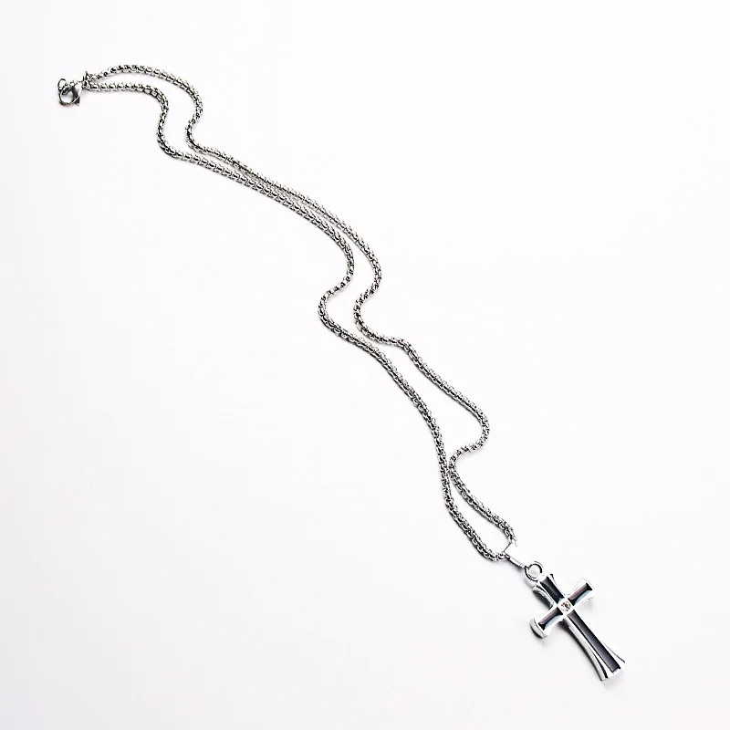 

2021 New Personality Titanium Steel CROSS Necklace Pendant Men's Couple Necklace Accessories Men's Cross Pendant Gift Men and Wo
