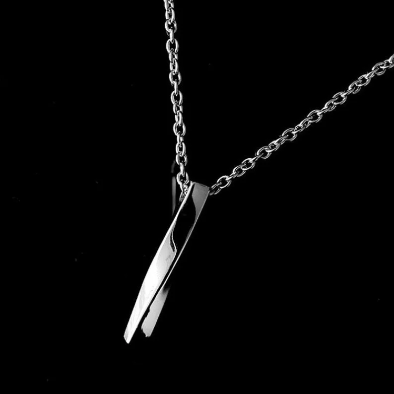 売却 男性のための多用途のツイストペンダント,個性,ドミネーション,スパイラル,パーソナリティ,ロングペンダント