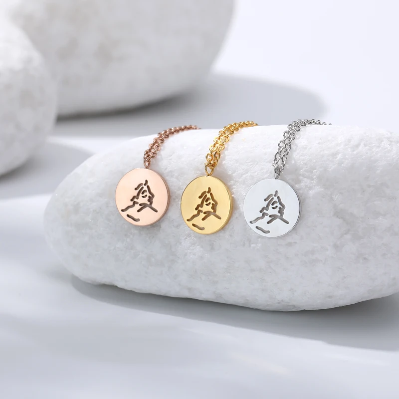 Полые голова королевы монета вырезать портрет ожерелье Женщины Bijoux Femme мода