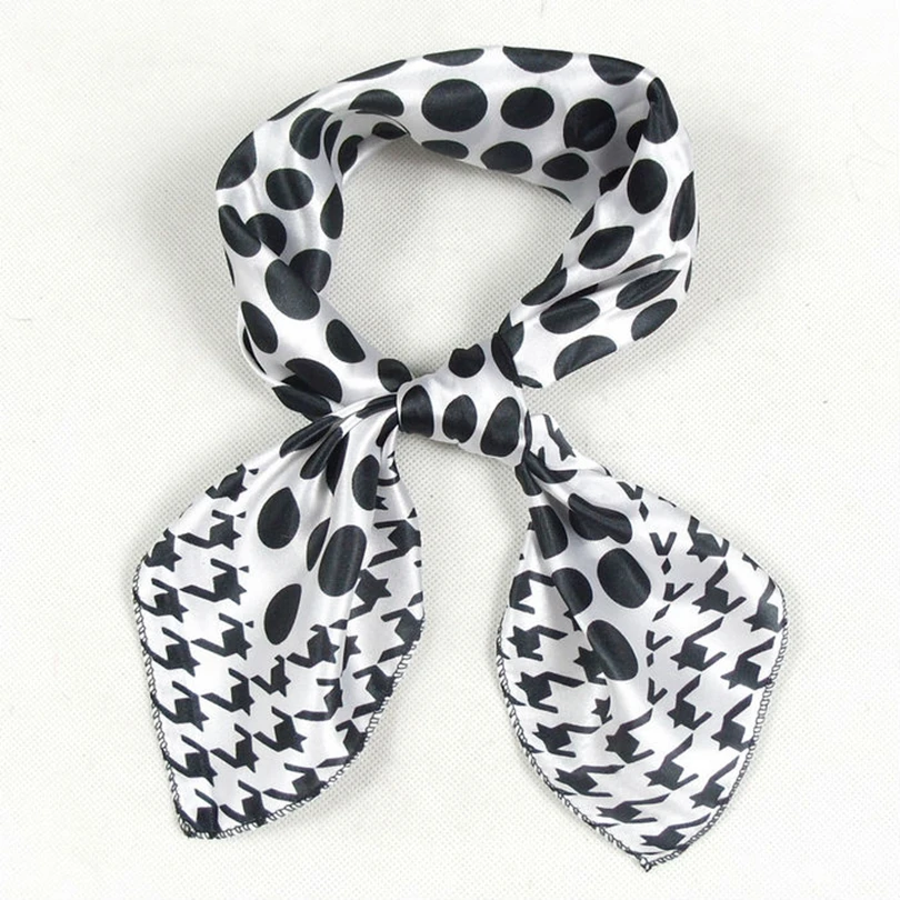 

Fashion Black Dot Unisex Polyester Small Square Scarves Hijabs Printed Autumn Winter Man Casual Silk Scarf Headband 52*52cm