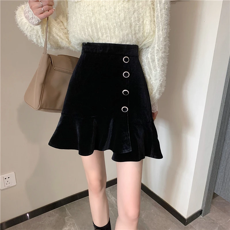 

Fashion Large Size Irregular Fishtail Skirt Women Clothing Autumn Winter Fashion Gold Velvet Skirts Buttoned A-line Skirts D1133