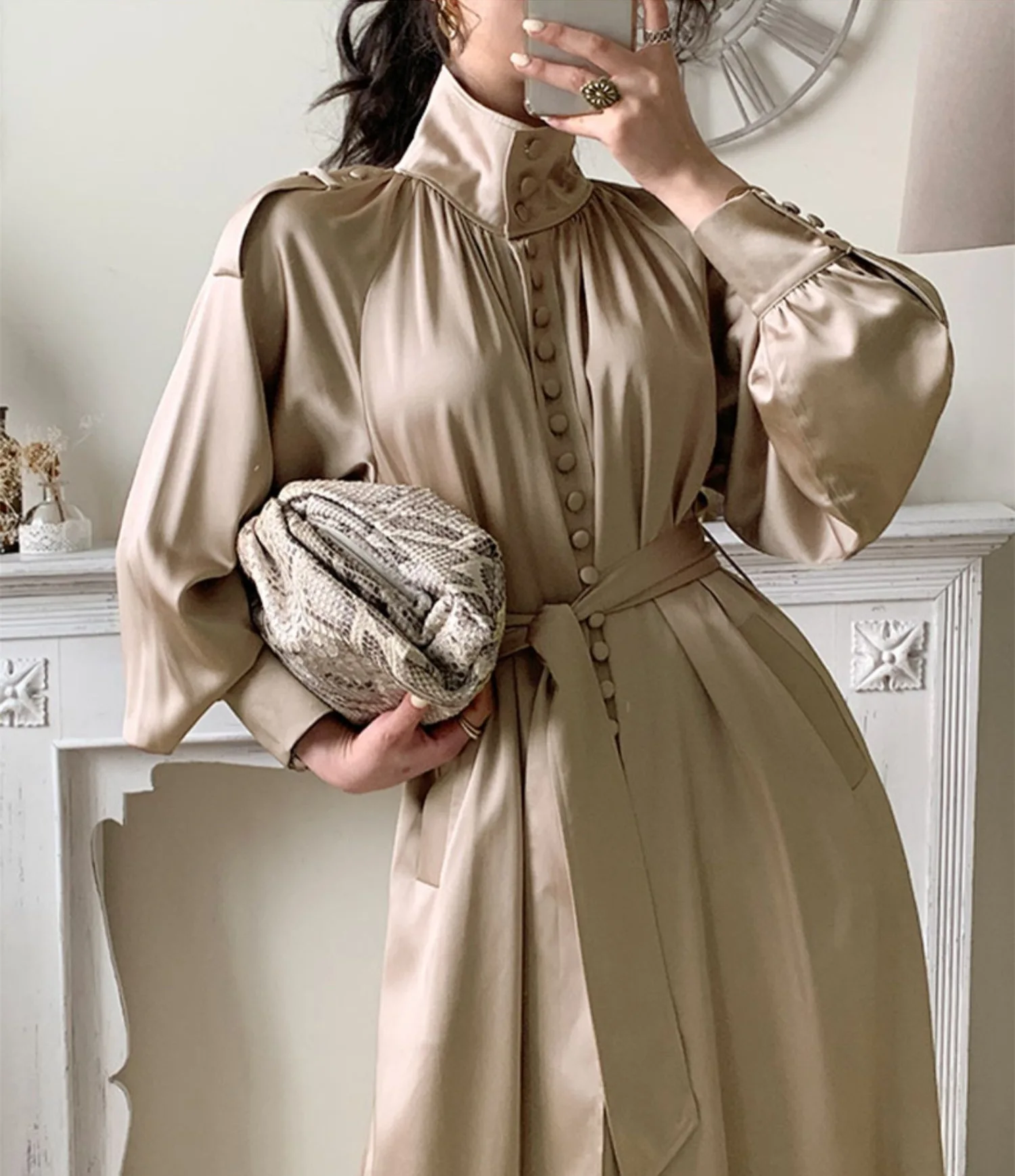 

-South Korea J family acetate satin silk high collar Lantern Sleeve single breasted windbreaker dress