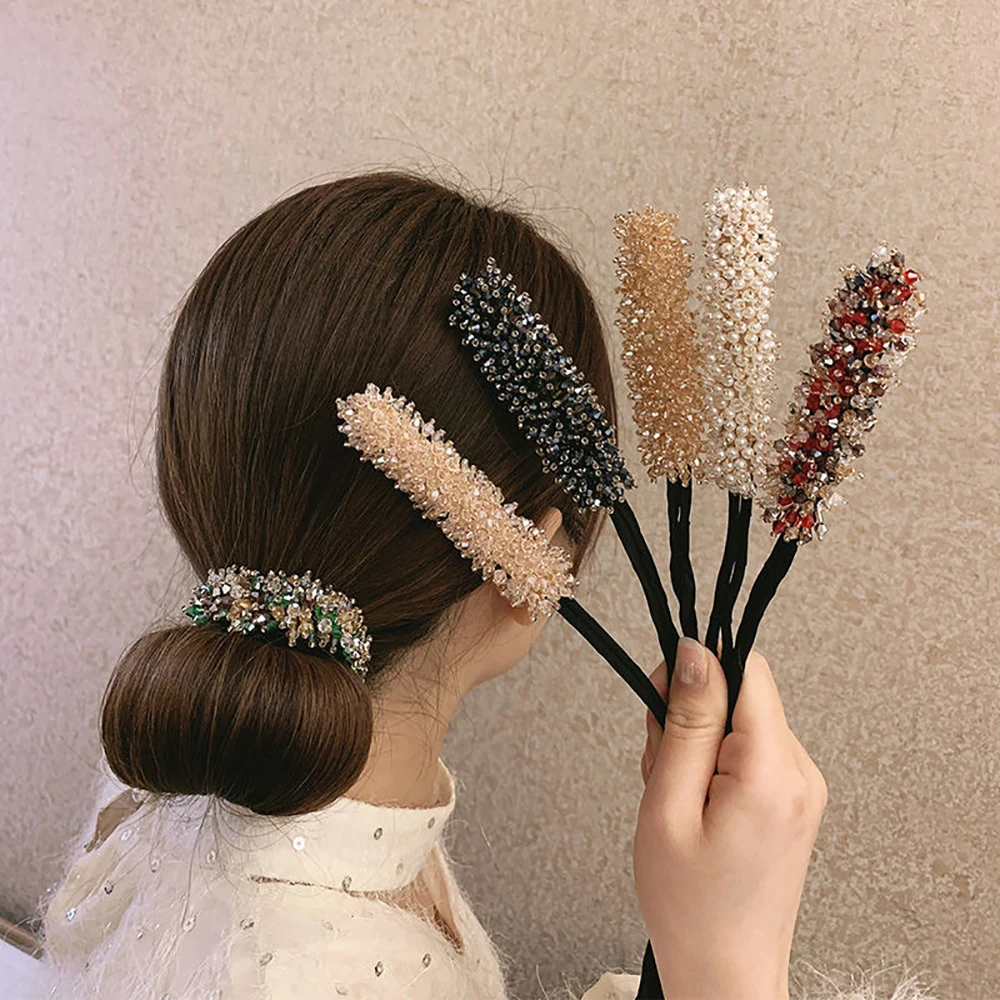

Vintage Crystal Pearls Hairpin Bun Twist Clip Hairstyle Hair Stick Women Elegant Flower Hair Bun Maker Tool Hair Accessories