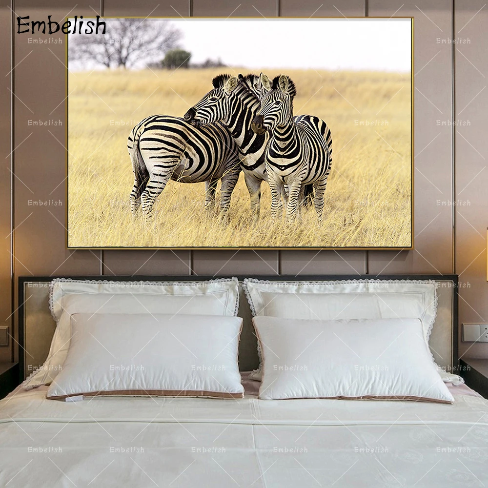 

1 Pieces Three Zebras In The Grass Animals Wall Art Pictures For Living Room HD Canvas Oil Paintings Home Decor Posters