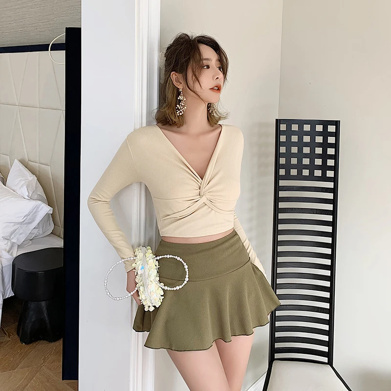 

С длинным рукавом, 3 предмета купальник Для женщин цельные купальники с v-образным вырезом груди твист Сыпь гвардии корейский стиль с юбочко...