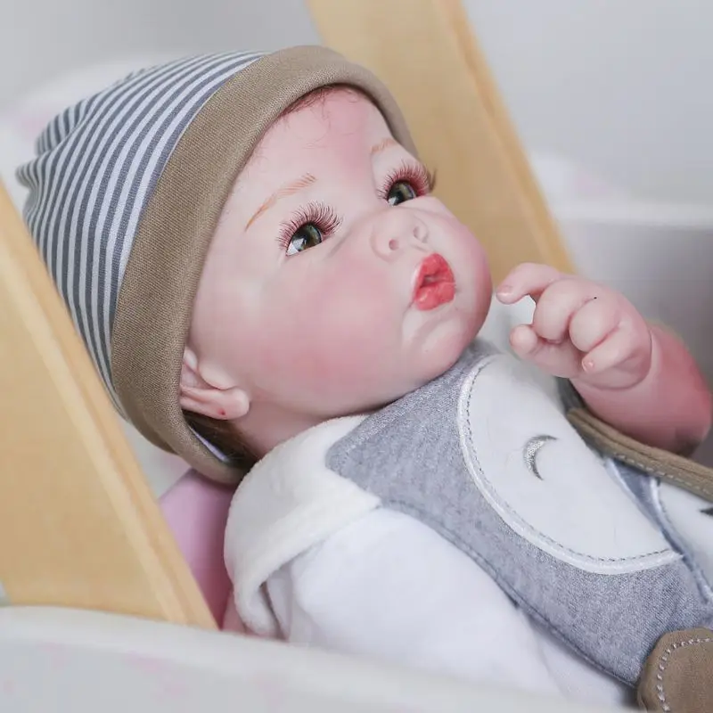 

55cm Realistic Doll Soft Body Vinyl Toddler Babies Lifelike Boy Toy Christmas