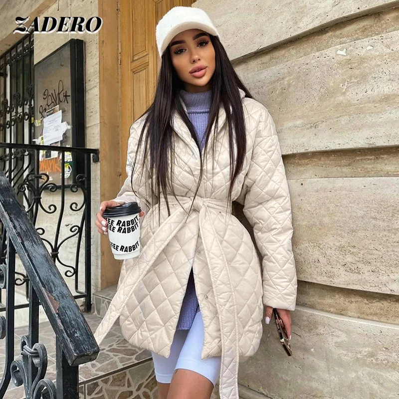 

Осенне-зимнее женское Стеганое пальто с поясом и отложным воротником