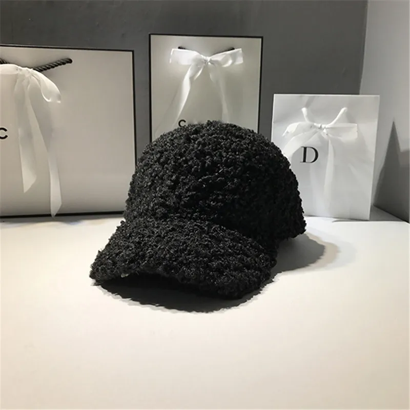 Женская зимняя теплая шапка для пар Черная Повседневная женские и мужские теплые