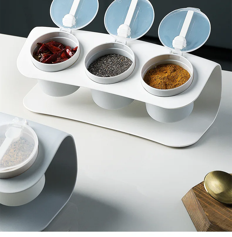 

3 in 1 seasoning box creative kitchen spoon cover integrated household environmentally friendly plastic seasoning bottle