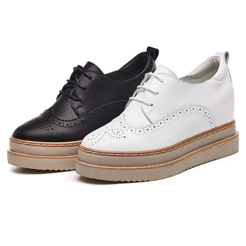 Туфли женские из лакированной кожи повседневные однотонные лоферы на плоской