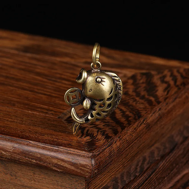 Пустая маленькая золотая рыбка из чистой латуни Брелоки статуэтки винтажные