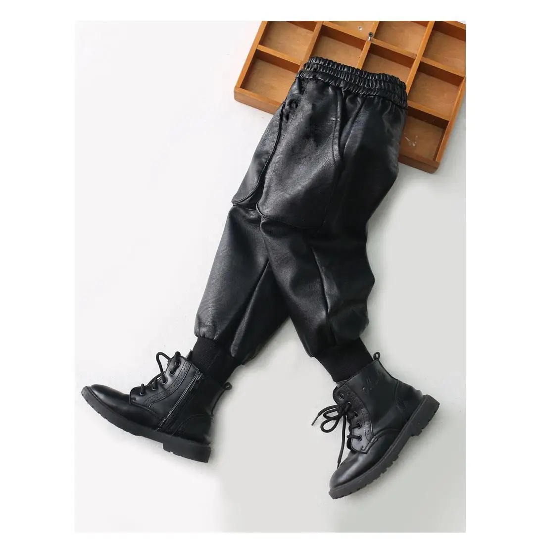 2021 Spring Autumn Kids Baby Girls Pants  Velvet Pu Pants Boys Girl Imitation Leather Warm Trousers Childrens Clothing D586