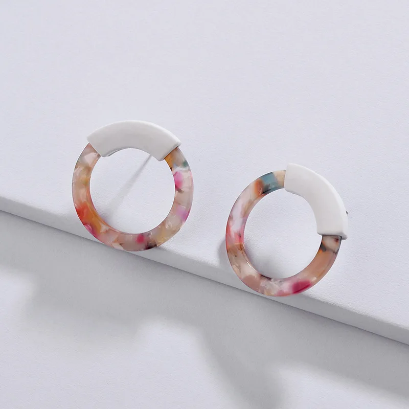 Круглые акриловые ацетатные серьги 3 см с цветным принтом модные брендовые