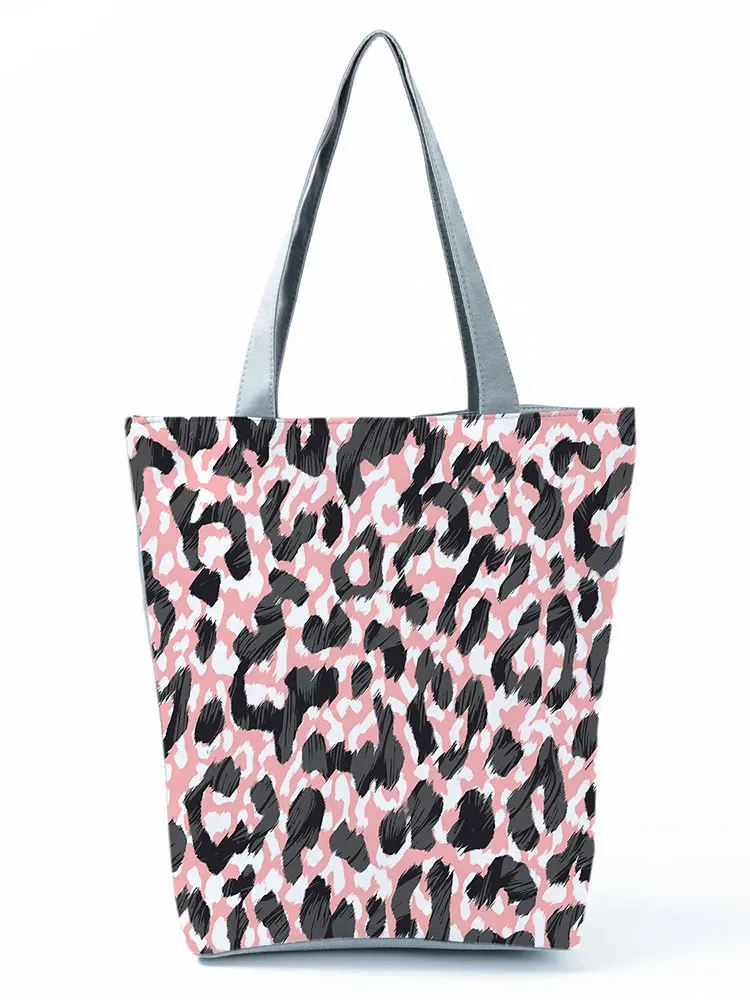 

Женская сумка с леопардовым принтом, Модная Складная многоразовая уличная дорожная Сумочка на плечо, вместительный шоппер с узором под зак...
