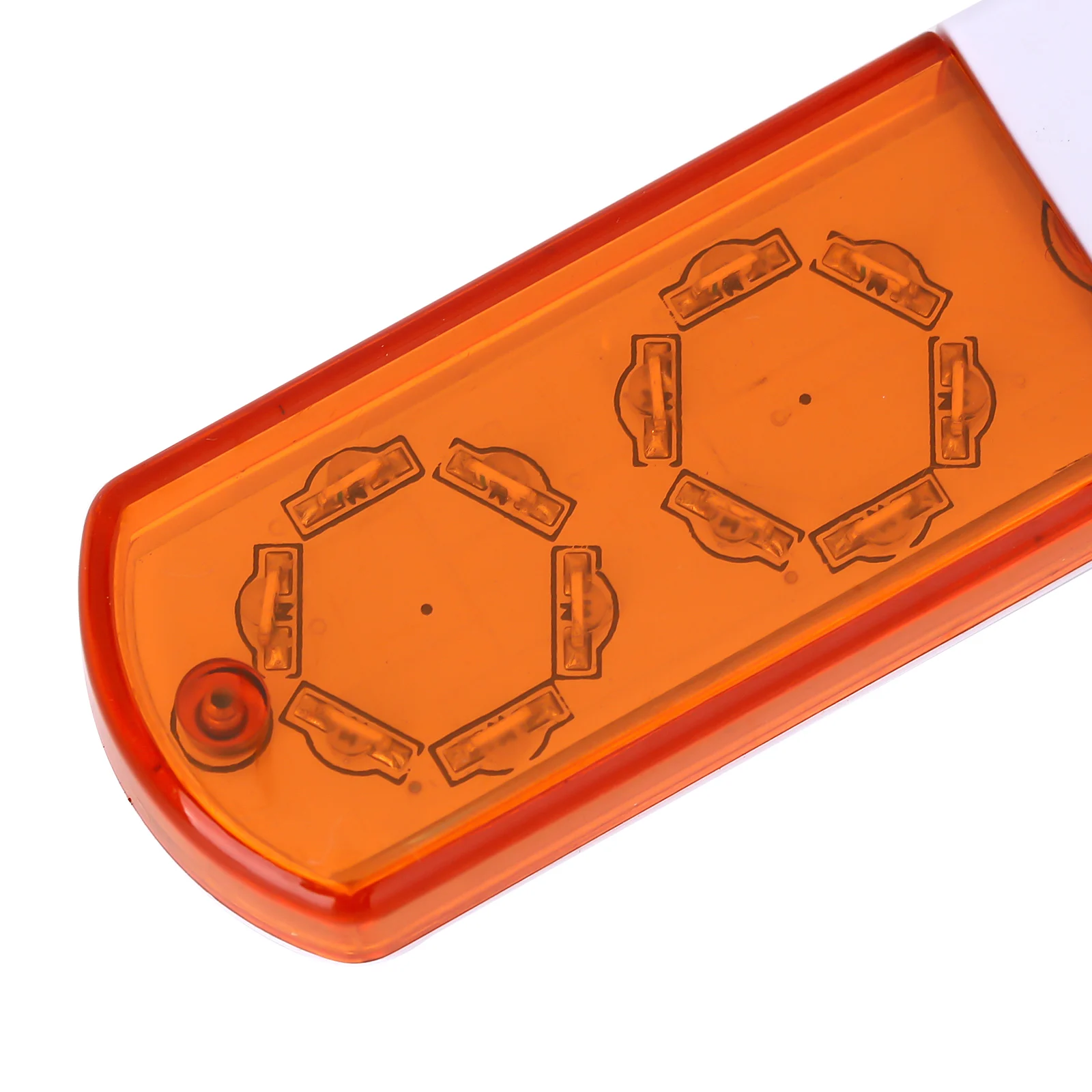 Светодиодный светильник для автомобиля